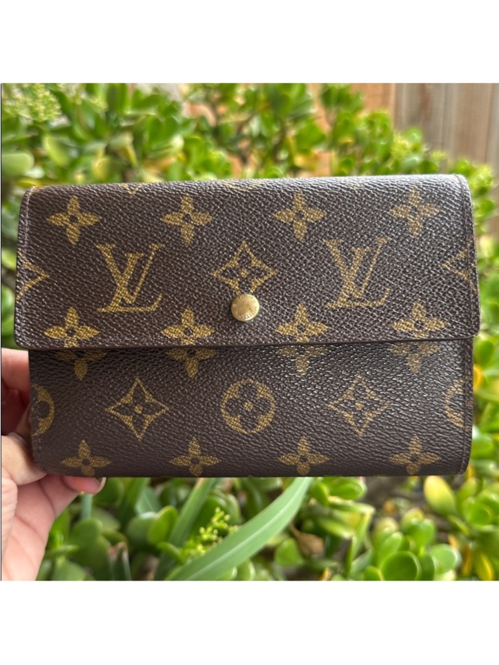 #1 𝓛𝓞𝓤𝓘𝓢 𝓥𝓤𝓘𝓣𝓣𝓞𝓝 Porte Trésor Etui Papiers trifold walle